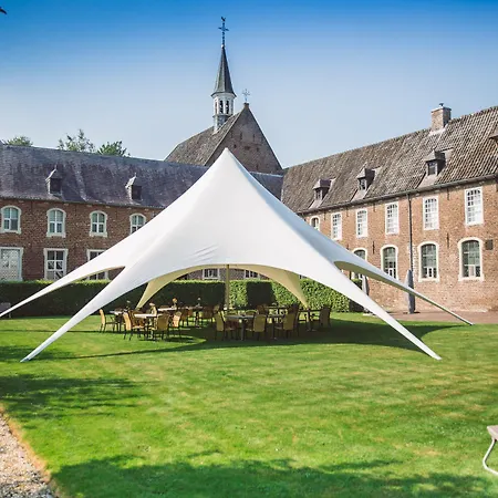 ホテル Klooster Elsendael ボクスメール